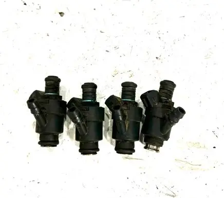 BMW 3 E46 Fuel injectors set 1247931