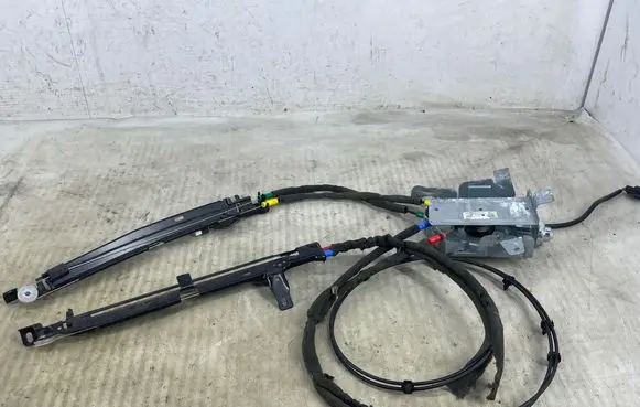 BMW 5 F10 F11 Curtain motor 7232773