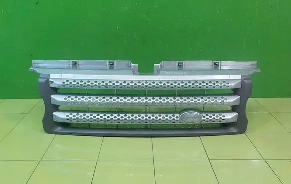 Land Rover Range Rover Sport L320 Front bumper upper radiator grill WP16