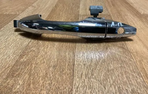 Honda Accord Front door exterior handle 