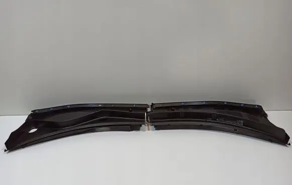 Mazda CX-30 Wiper trim 