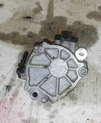 Vacuum pump