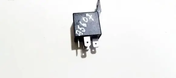 Volkswagen PASSAT B5 Other relay scb1m1240 40a14vdc