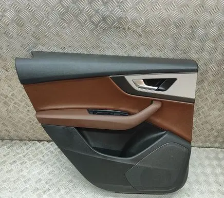 Audi Q7 4M Rear door card panel trim 4M0867317B