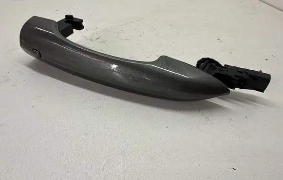 Dodge Hornet Front door exterior handle 252260 201460566 7MD83TZZAA