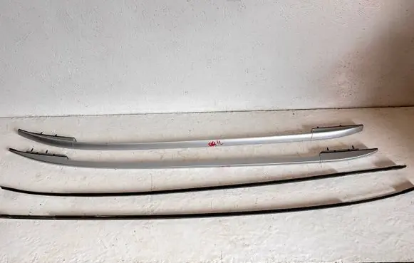 Nissan Qashqai Roof bar rail 