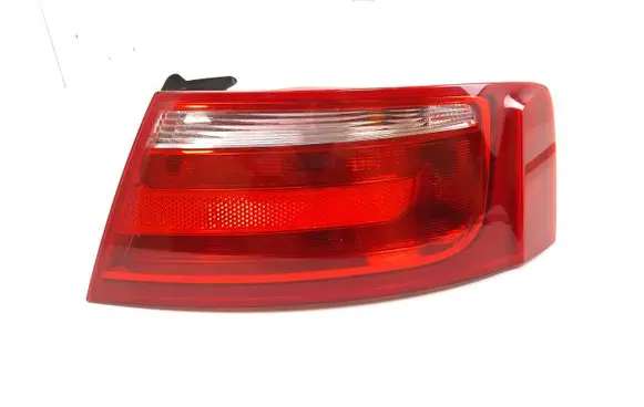Audi A5 8T 8F Rear/tail lights 8T0945096