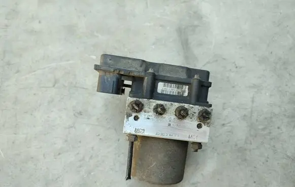 Renault Trafic II (X83) ABS Pump 0265232356 877527