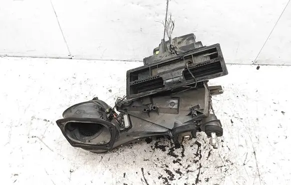 Opel Astra G Interior heater climate box assembly 24413619 61921772 82671117