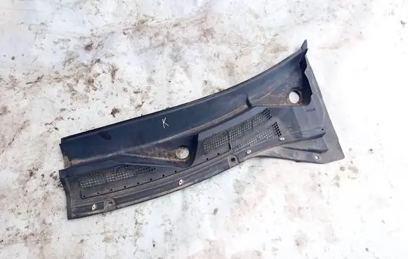 Nissan X-Trail T30 Wiper trim 668638H900