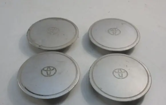 Toyota Corolla E110 Original wheel cap 