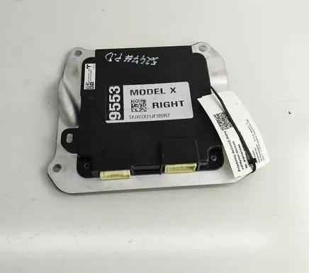 Tesla Model X Door control unit/module 105018300E