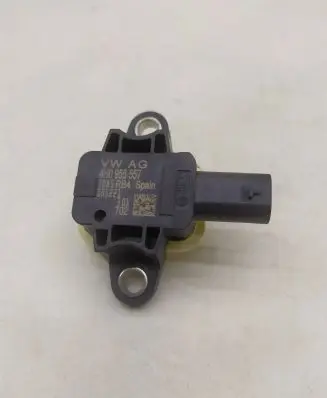 Audi A7 S7 4G Airbag deployment crash/impact sensor 4H0955557