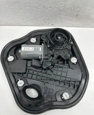 Audi A7 S7 4G Front door soft close latching motor 4G8837004