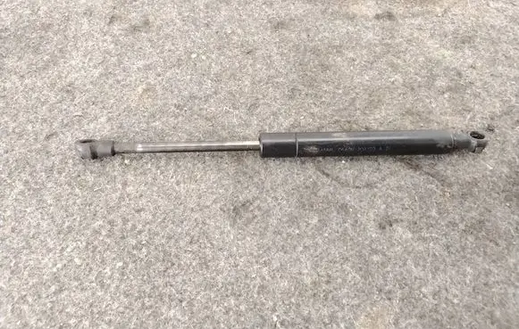 BMW X5 E53 Front bonnet/hood damper/strut 51238402551