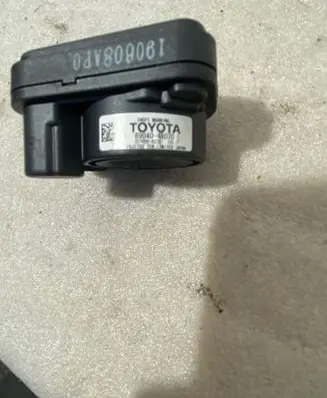 Lexus RX 450H Alarm system siren 8904048070