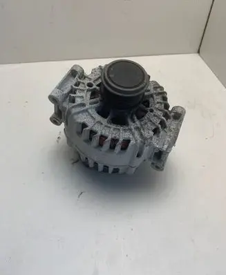 Audi Q3 8U Generator/alternator 06J903023N