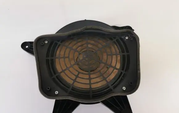 Audi A8 S8 D4 4H Subwoofer speaker 4H0035412A