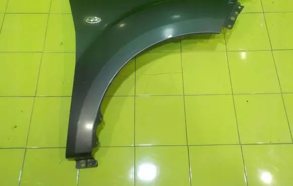 Peugeot 4007 Fender PRZOD PRAWY