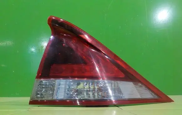 Honda Insight Rear/tail lights 22022874