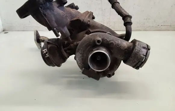 Audi A4 S4 B6 8E 8H Turbo GT1749VA 038145702G