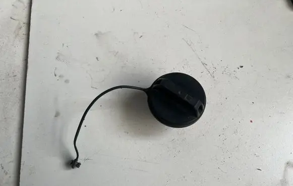Fuel tank filler cap