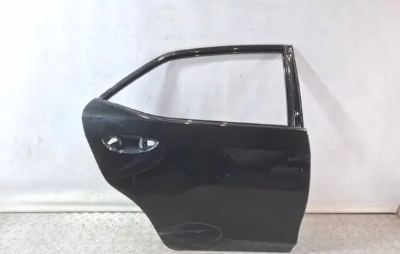 Toyota Corolla E160 E170 Rear door 6700302410