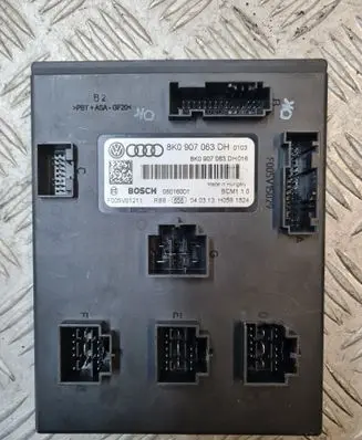 Audi A4 S4 B8 8K Comfort/convenience module 8K0907063DH