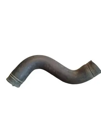 Subaru Forester SF Air intake hose/pipe