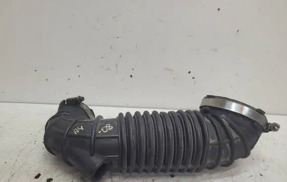 Audi A4 S4 B7 8E 8H Air intake hose/pipe 03G129629