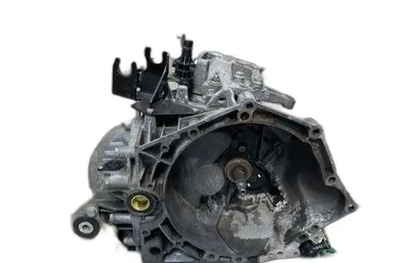 Peugeot Boxer Manual 6 speed gearbox 9826096780