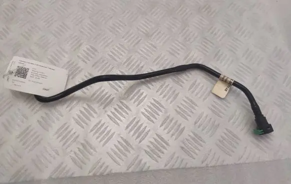 Ford Mustang VI Vacuum line/pipe/hose FR3C9G271AB