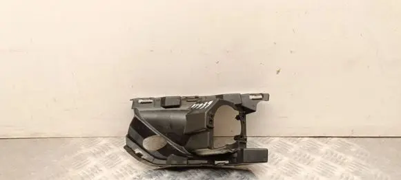 Volvo XC40 Fog light bracket 31407961