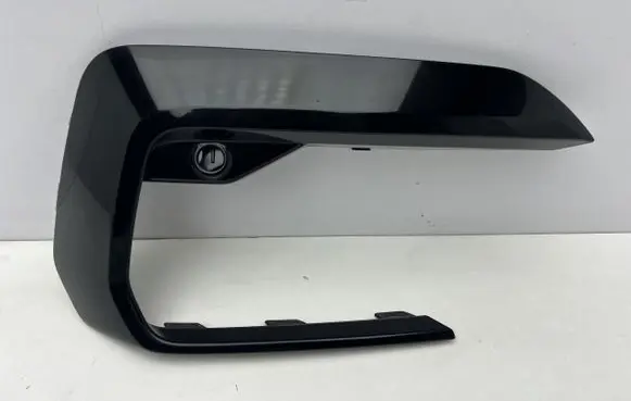 Volkswagen Touran II Front bumper lower grill 5TA853666H