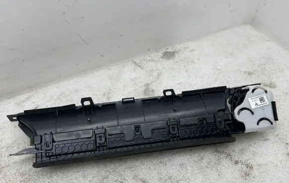 Tesla Model Y Dash center air vent grill 180743800A 03179901