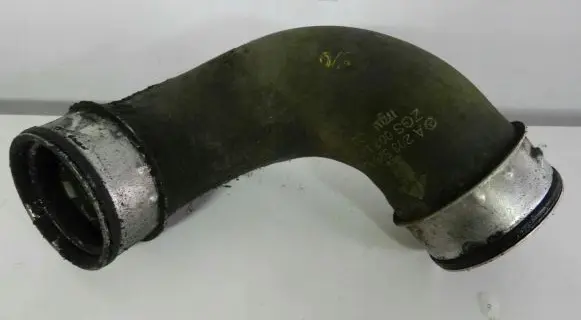Mercedes-Benz C W203 Intercooler hose/pipe A2035281482