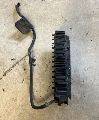 Renault Master II Fuse module 7703497426