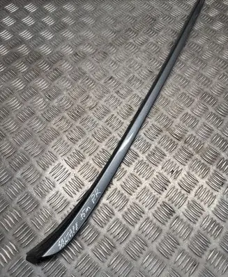 Hyundai Santa Fe Windshield trim 861312W000