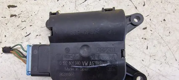 Volkswagen Jetta V Air flap motor/actuator 1K1907511
