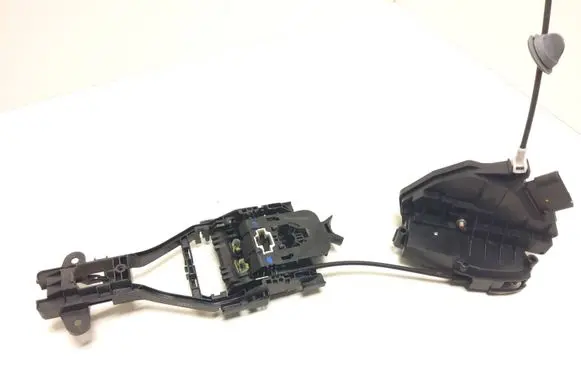 Volvo S60 Rear door lock 31301746