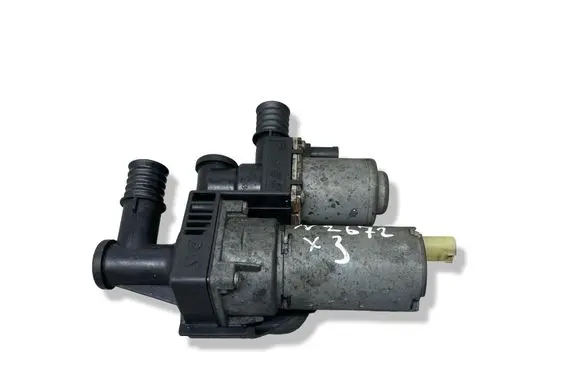 BMW X3 E83 Coolant heater control valve 8369807 1147412149
