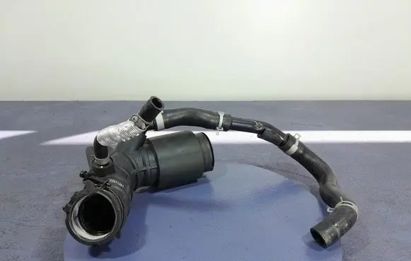 Hyundai i30 Intake resonator 28138G4550