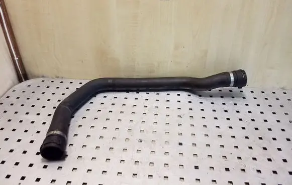 BMW X5 E70 Engine coolant pipe/hose 779415304