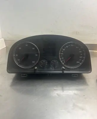 Volkswagen Golf V Speedometer (instrument cluster) A2C53023102 A2C53025660 C60682