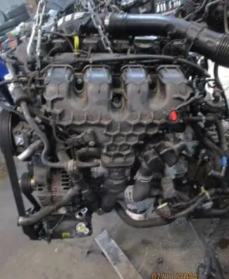 Ford Mondeo MK IV Engine swap 6L084EA 050111103726