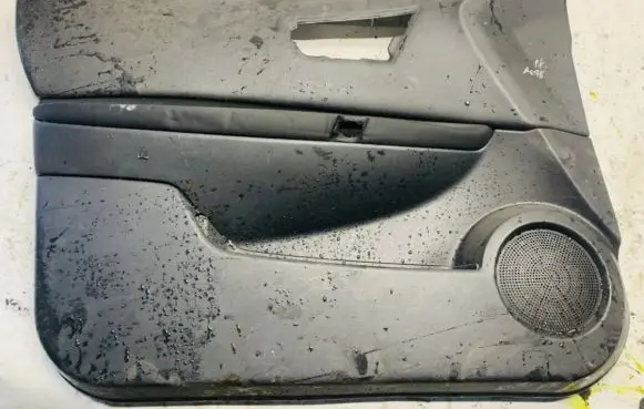 Nissan Qashqai Front door card panel trim 80911jd100