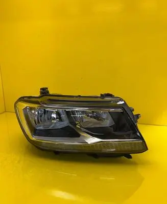 Volkswagen Tiguan Headlight/headlamp 5NB941006B