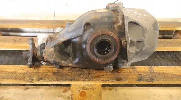 BMW 3 F30 F35 F31 Rear differential 7612163-03