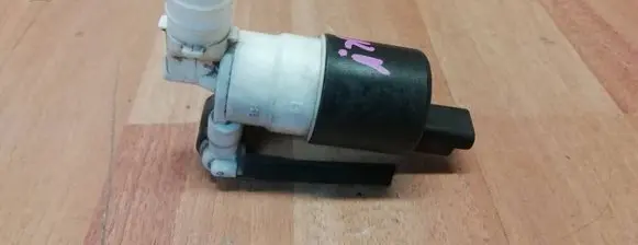 Windscreen/windshield washer pump