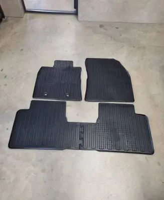 Toyota Avensis T270 Car floor mat set PZ49LT0352RJ